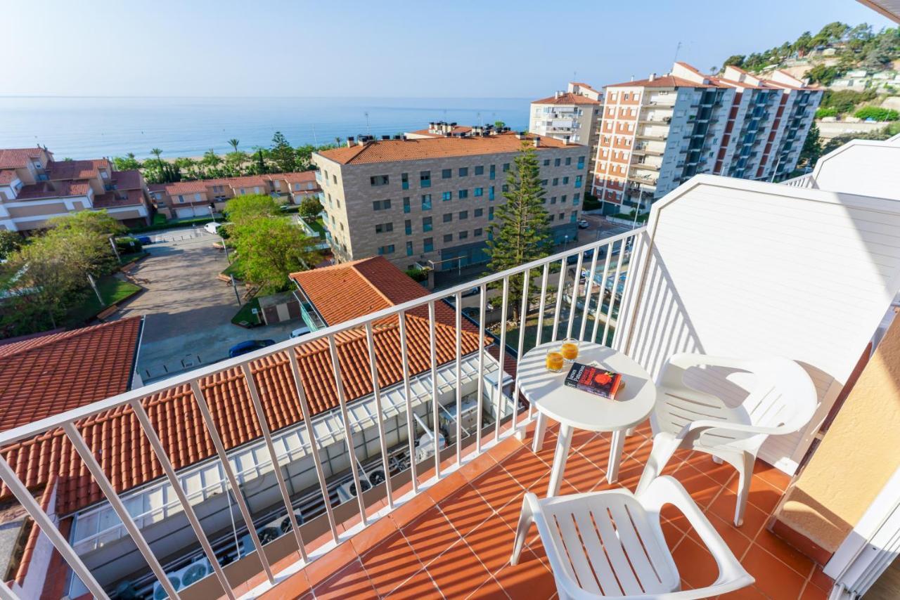 Checkin Catalonia Hotel Калея Екстериор снимка