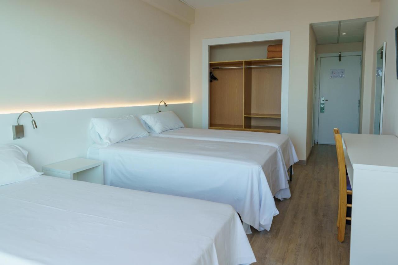 Checkin Catalonia Hotel Калея Екстериор снимка