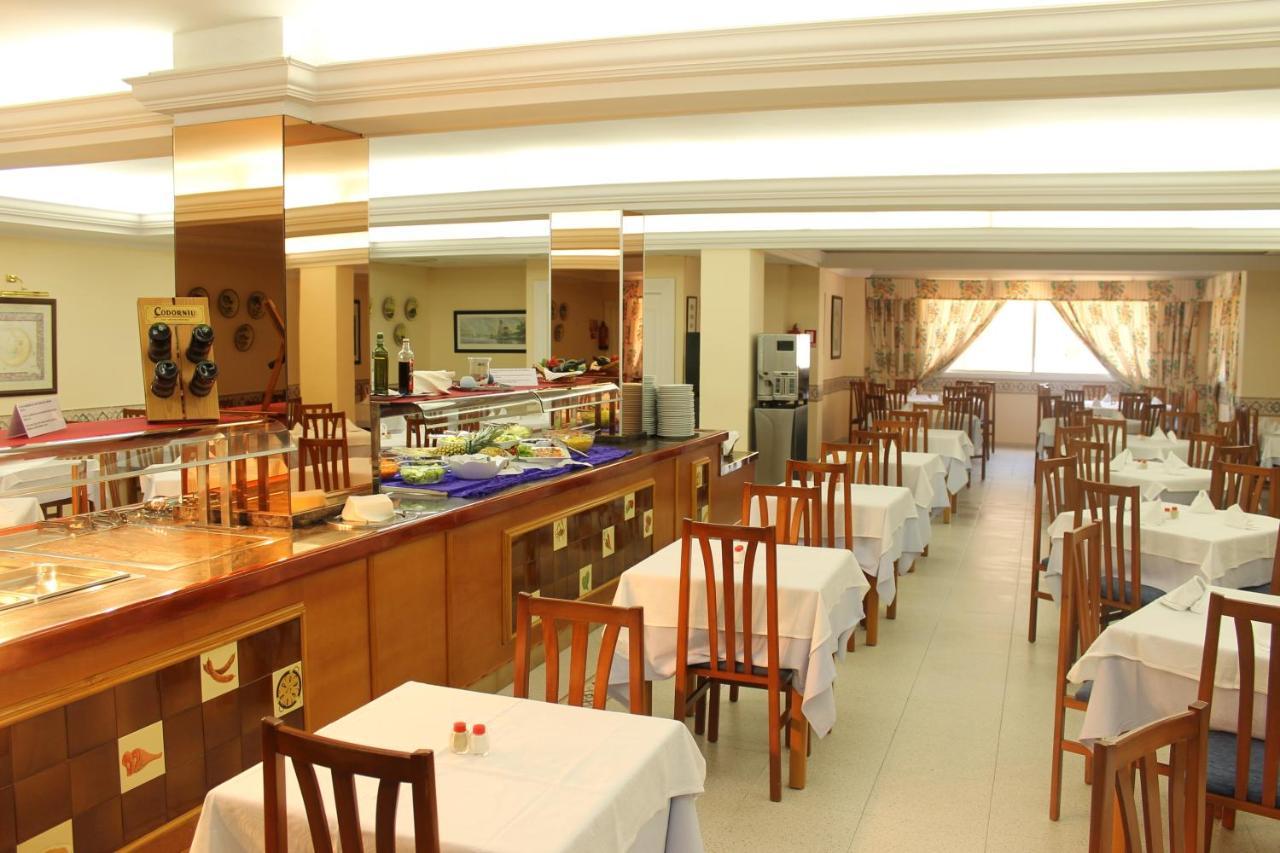 Checkin Catalonia Hotel Калея Екстериор снимка
