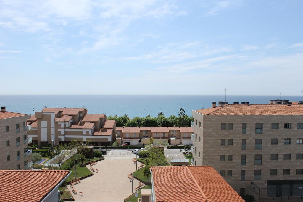 Checkin Catalonia Hotel Калея Екстериор снимка
