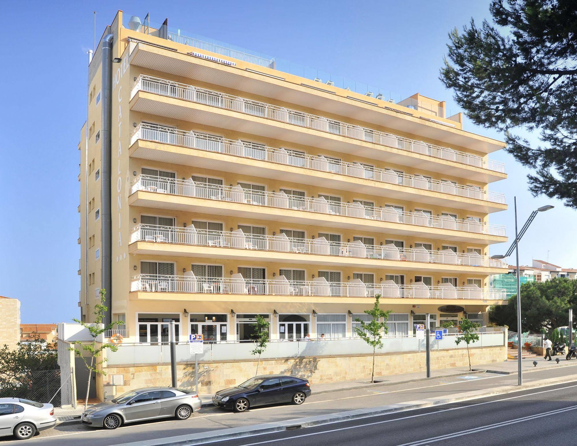 Checkin Catalonia Hotel Калея Екстериор снимка