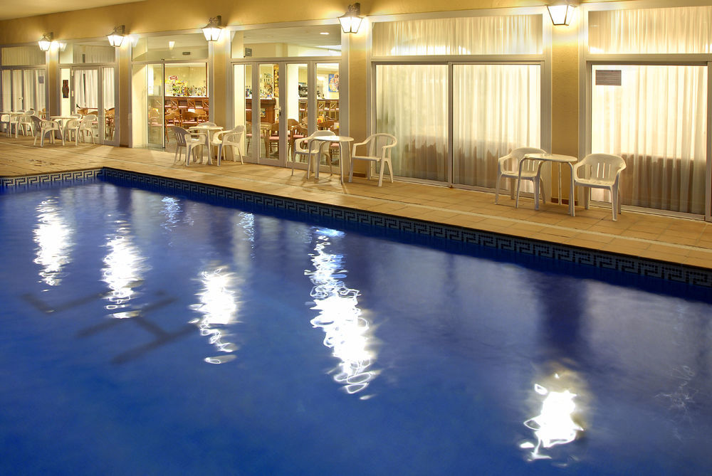 Checkin Catalonia Hotel Калея Екстериор снимка